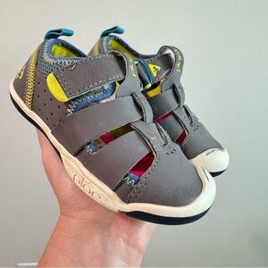 Plae Sam 2.0 Kids Fisherman Sandals in Steel Aize 9.5